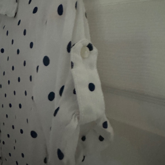 Perfect for Summer White Polka Dot Button Down Tie-Up Crop Top - Picture 3 of 5